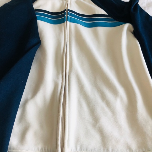 💙Beautiful Casual Joe Fresh Jacket with Pockets in Cream & 2 Shades of Blue💙 - Picture 3 of 13